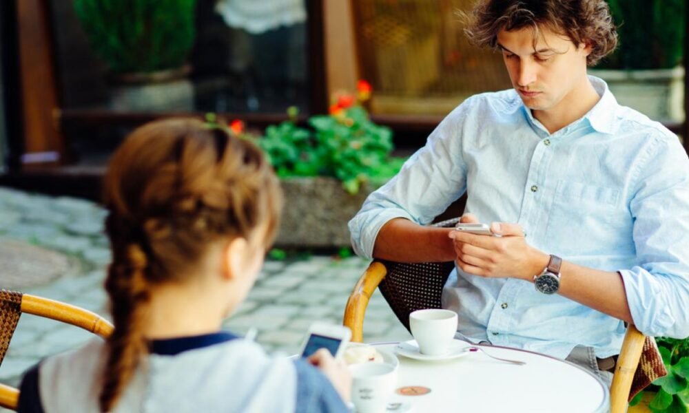 Depresión en NIÑOS a causa del phubbing