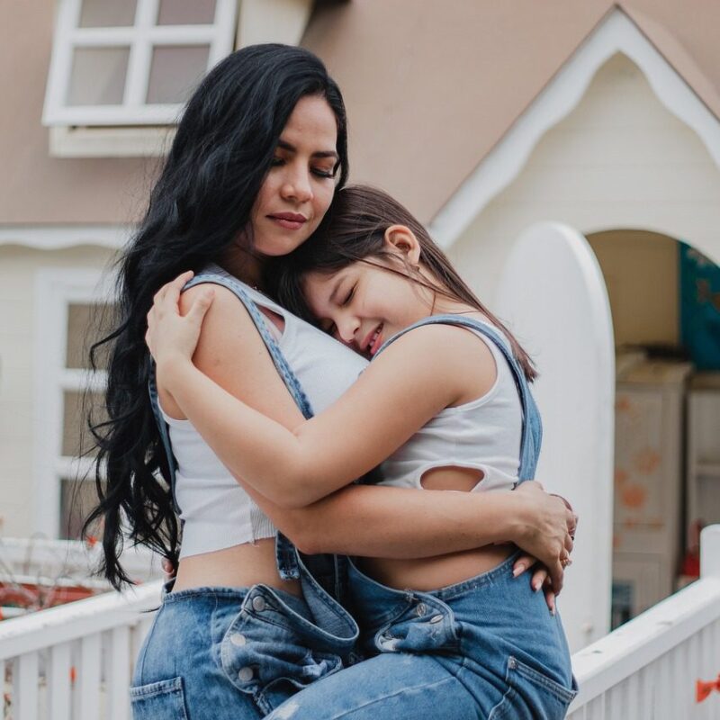 Atraer Amor en Todo Sentido: Guía Completa con la Ley de Atracción