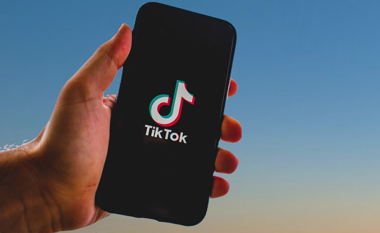 Del altar a TikTok: rituales, hechizos y espiritualidad juvenil en tendencia – imagen 2 Imagen relacionada con Del altar a TikTok: rituales, hechizos y espiritualidad juvenil en tendencia