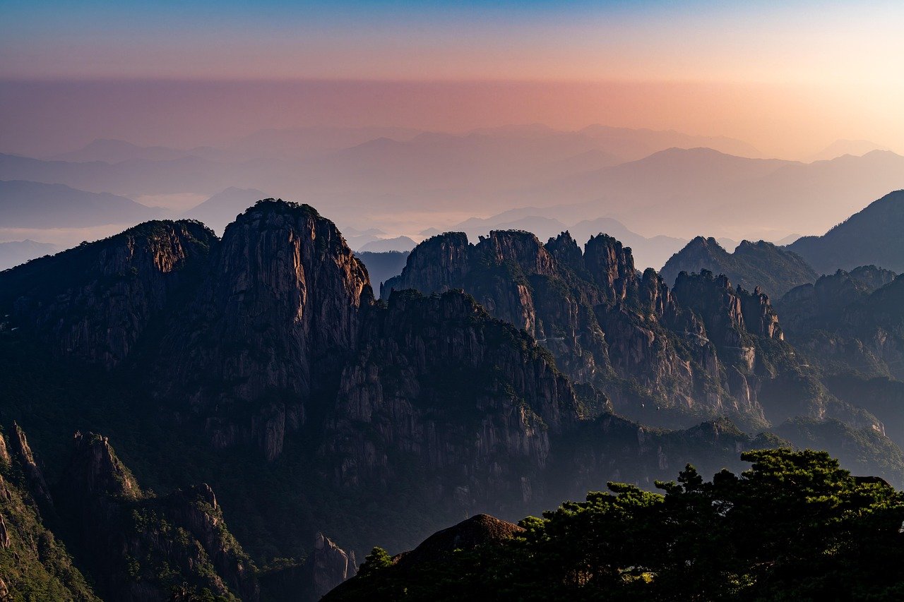 Imagen relacionada con Monte Wutai (Mount Wutai, 五台山) Uno de los “Cinco Grandes Montes budistas” en China