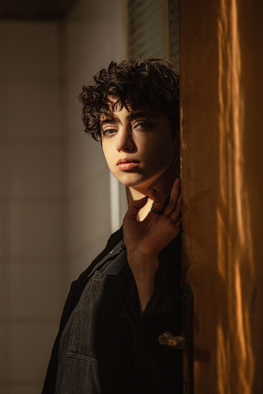 Imagen relacionada con ¿Por qué me siento triste? Entender y superar la tristeza, ENCONTRAR REGISTROS FAMILIARES SIN RESOLVER