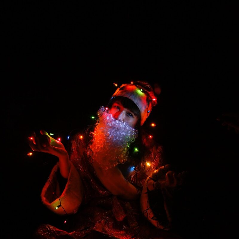 Imagen relacionada con Por qué sueñas que caes al vacío y qué significa realmente