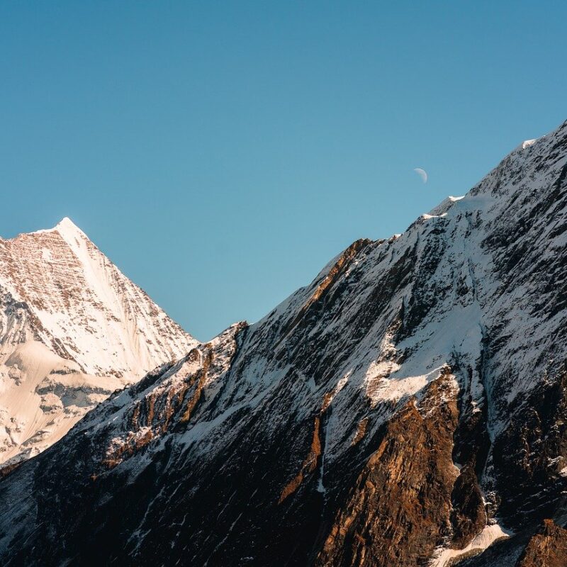 Imagen relacionada con Rajinikanth en el Ganges: ¿por qué los retiros espirituales en los Himalayas se vuelven tendencia entre famosos?