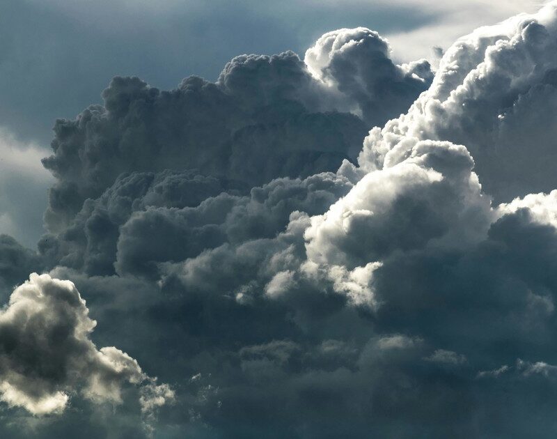 AZmKDesrO 1200x630 1 3