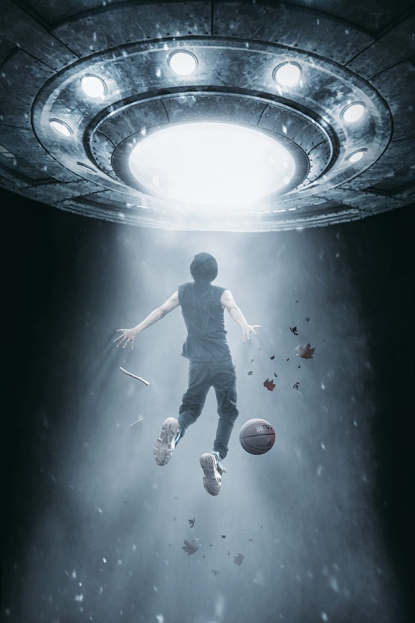 Denuncias continuas de OVNIS en los cielos, 2025 Denuncias continuas de OVNIS en los cielos, 2025