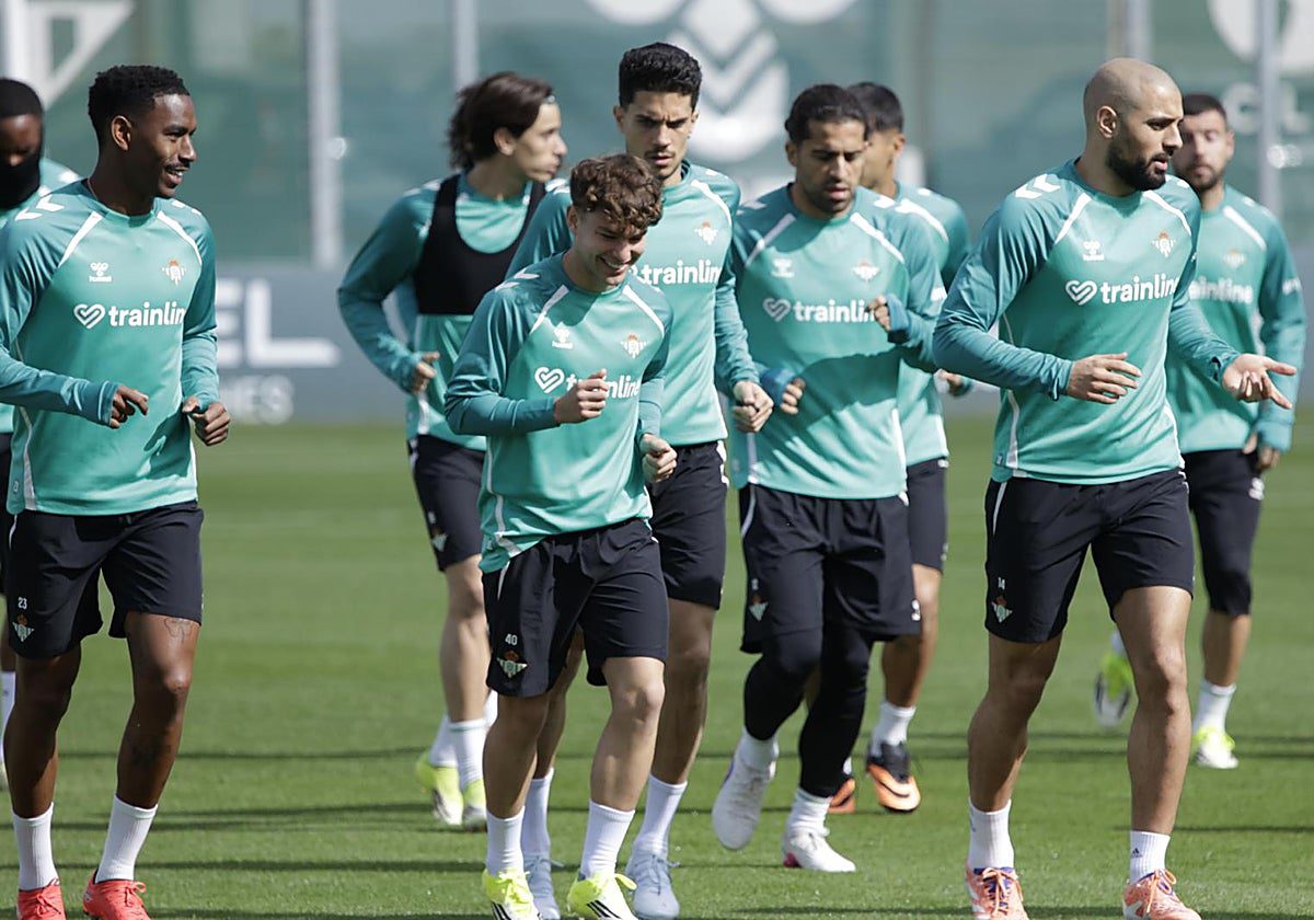 betis entrenamiento amrabat R8FwI48fxcIKbyyKuZKlf7O 1200x840@diario abc