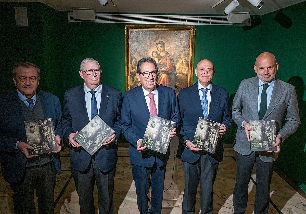 esperanza exposicion rechi RSUNkHbZS5cAUB1mNQgXBtK 1200x840@diario abc